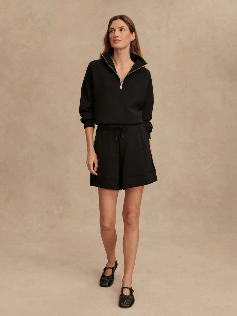 NWT Varley Alder High Rise Short 5.5 - Black